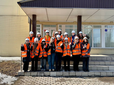 ЮНЫЕ ИССЛЕДОВАТЕЛИ БОЛЬШИХ ТЕХНОЛОГИЙ