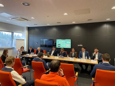 «ПЛАТФОРМА РОСТА»: ДИАЛОГ О ГЛАВНОМ — КАДРАХ, ТЕХНОЛОГИЯХ И ИМПОРТОЗАМЕЩЕНИИ